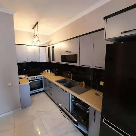 Apartman Arlis House *